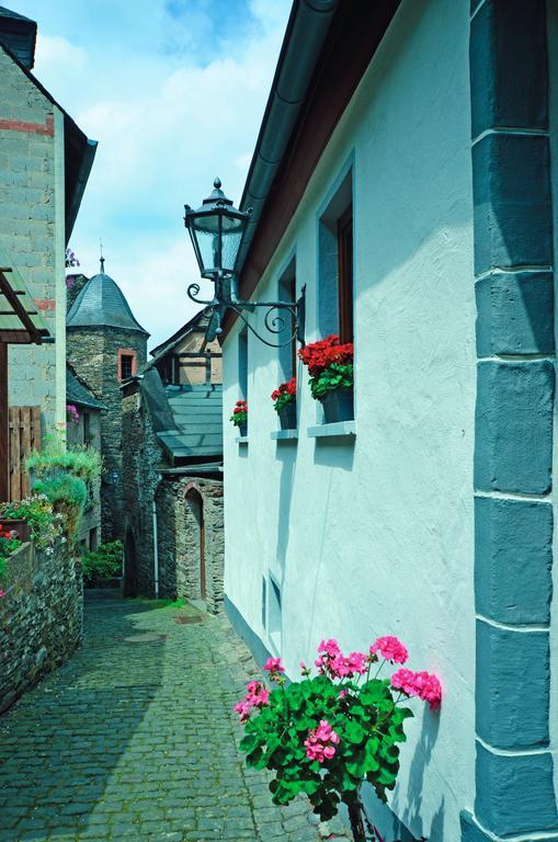 Hotel Gastehaus Auf Der Lay Beilstein  Exterior photo